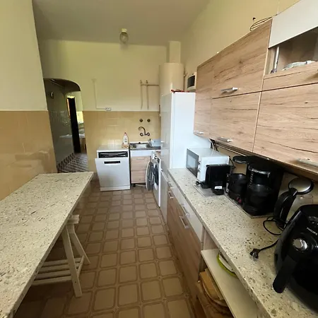 Lägenhet Pusztahaus Pusztavam Mór