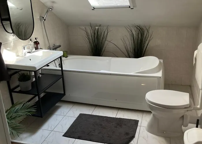 Pusztahaus Pusztavam * Mór