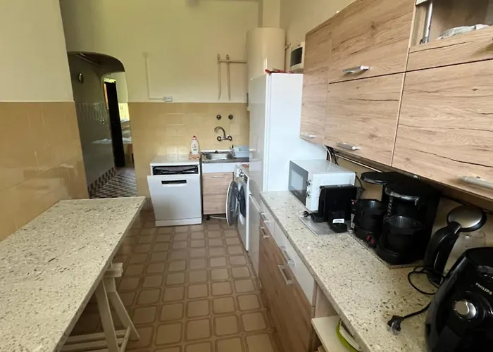 Lägenhet Pusztahaus Pusztavam Mór